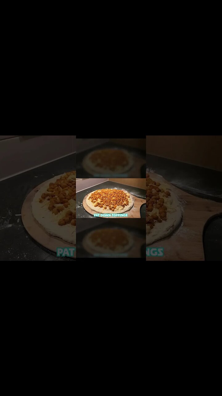 Buffalo Chickpea Pizza (Weirdoughs) #shorts