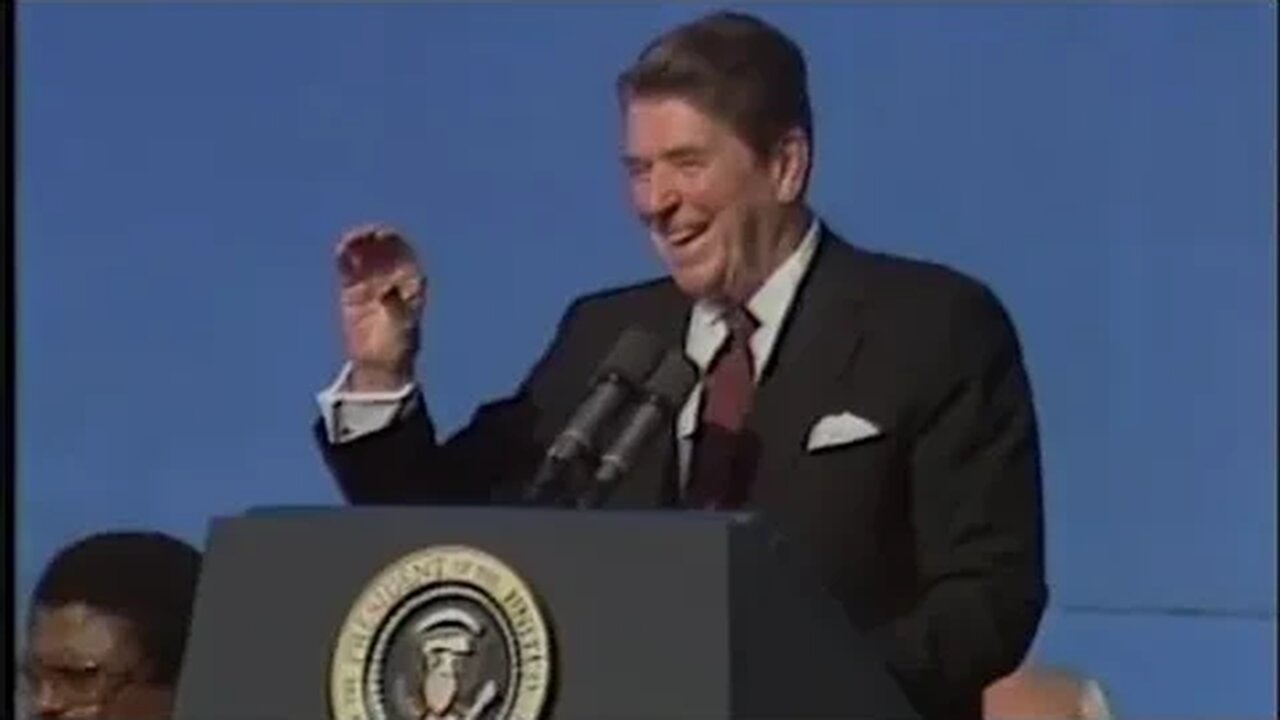๐บ๐ฒReagan California speech highlights one day before his reelection. Canoga Park 5th Nov 1984๐บ๐ฒ