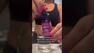 Karina Reyes showing us her go to minerals for maintaining weight loss. We love to see it!🙌