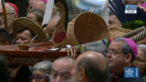 Quando Bergoglio chiese perdono per le statue lignee dell'idolo di Pachamama gettate nel fiume Tevere in parte al Vaticano OTTOBRE 2019 dove una volta si gettavano pure i cadaveri di papi vedere Papa Formoso e il sinodo del cadavere del 897 d.C.