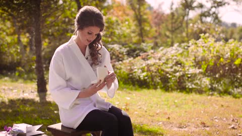 Dog completely ruins bride's wedding video