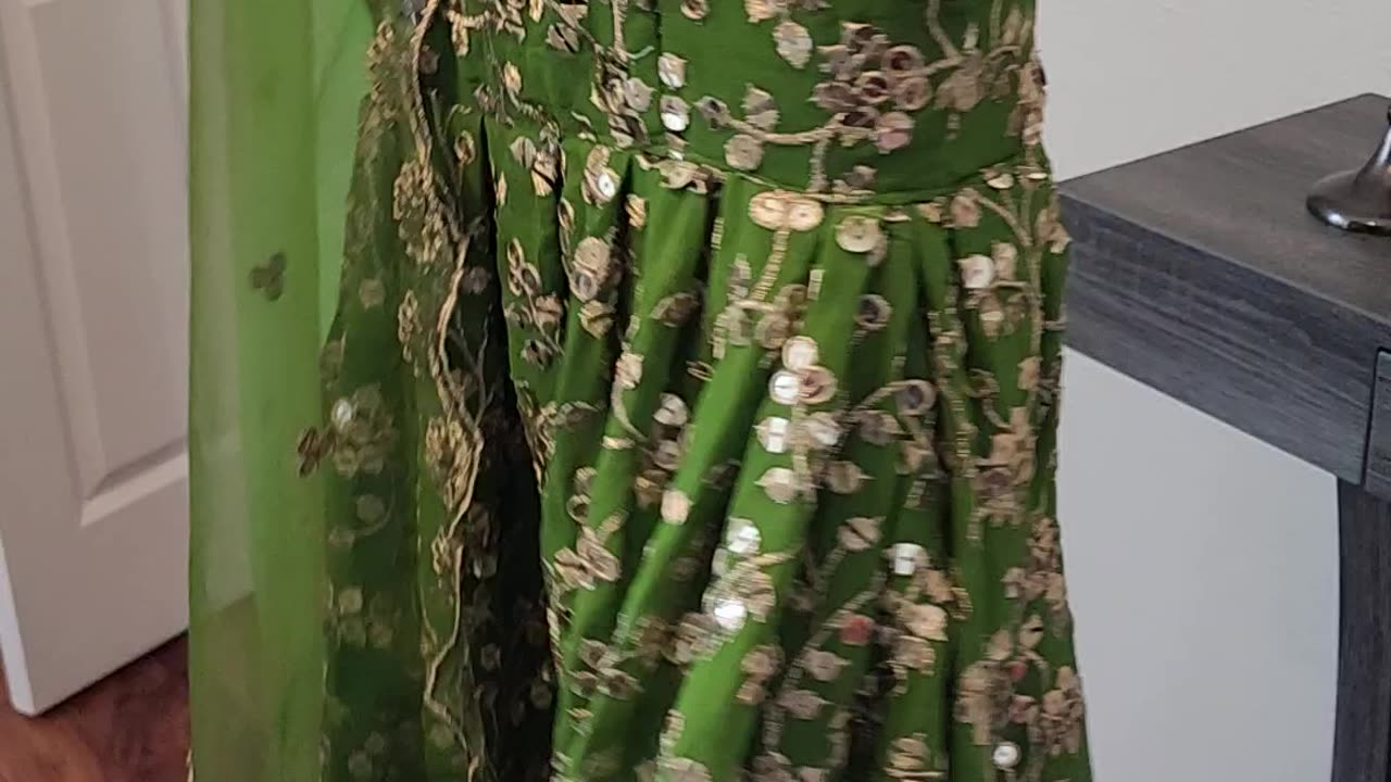 Beautiful Jago outfit