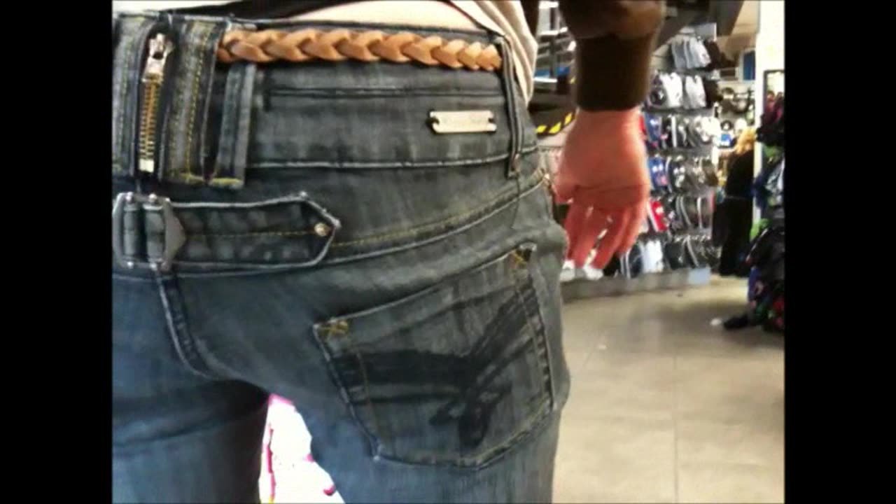 Black Whaletail Shopping