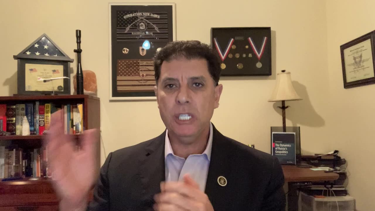 The US Cant Fight Two Simultaneous Wars & Win!!