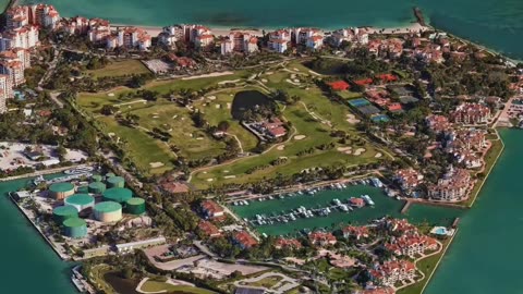 Fisher Island in Miami Beach 🇺🇸 #miami #miamibeach #florida #oasis #luxury #realestate #fisher #isla