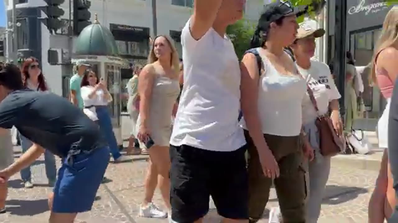๐ LUXURY LIFE BEVERLY HILLS (Episode 103) | ๐ถโโ๏ธ RODEO DRIVE WALK | 4K HDR 60FPS