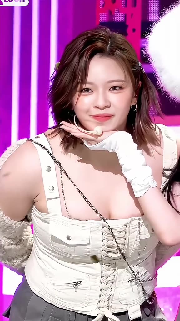 JEONGYEON-TWICE TIK TOK DANCE TRAND 🍒 #twice #jeongyeon #setmefree #KPop #parati #fancam