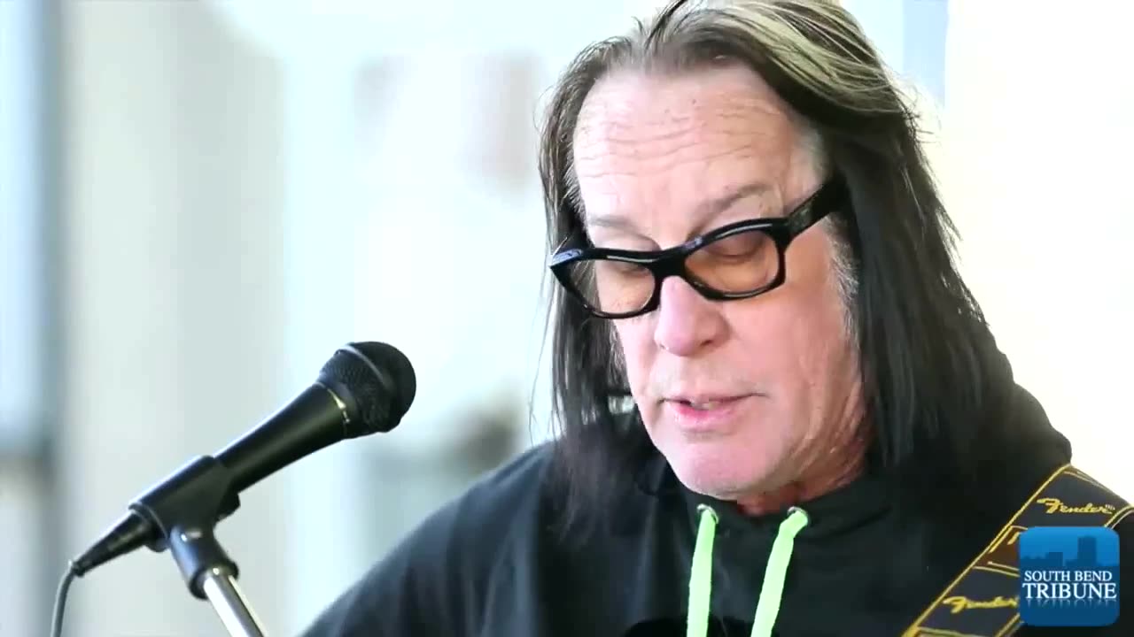 September 26, 2016 - Todd Rundgren Performs Lysistrata in South Bend, Indiana