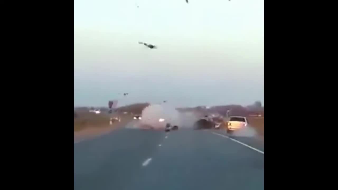 One of the most impressive MOTO accidents!