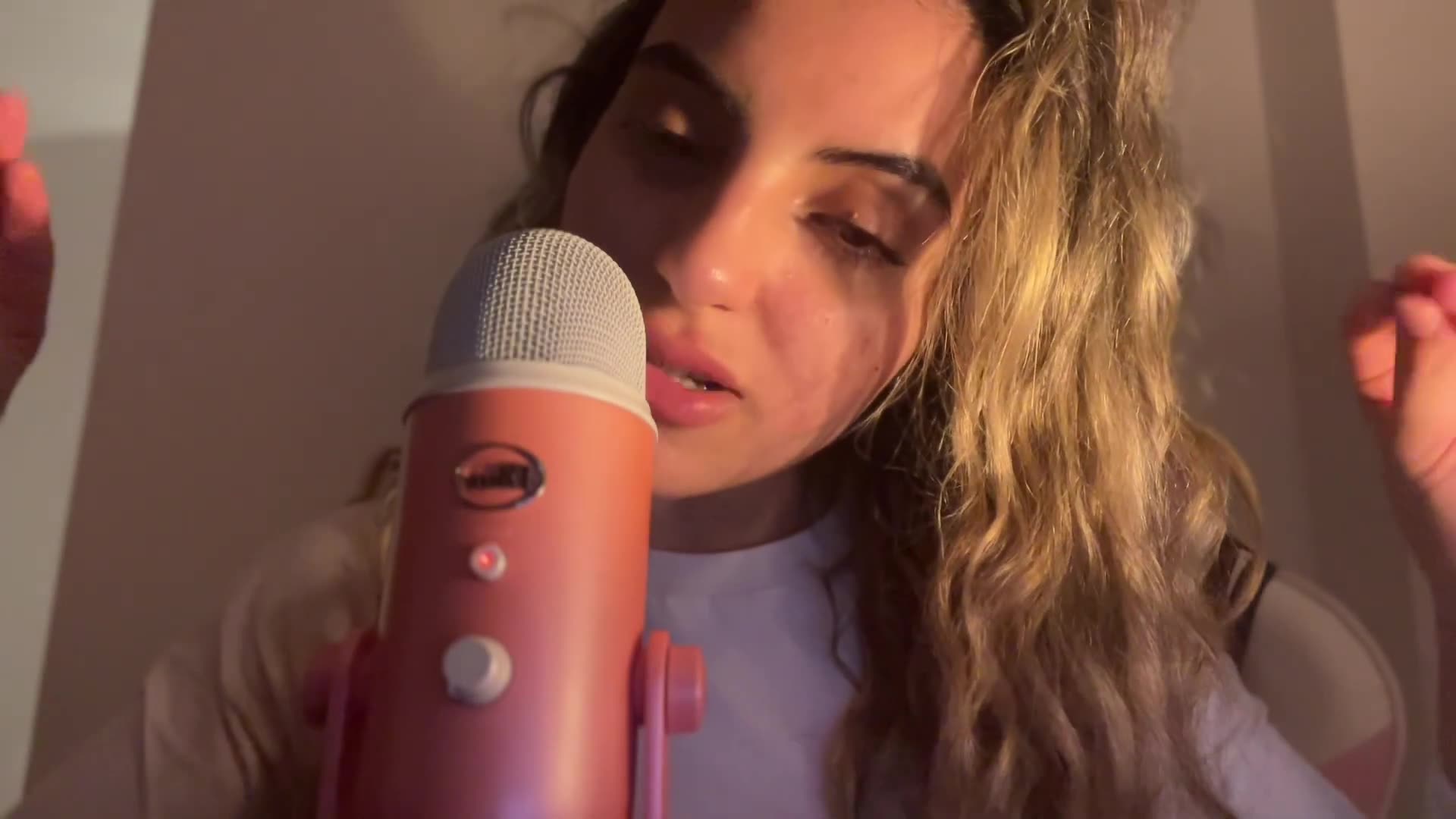 ASMR | Hand Sounds | dry, fluttering, rubbing, cream | 15 mins ✨🫧